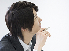 ［画像］悩む人イメージ