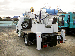 建柱車02